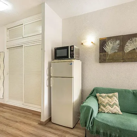 Cristianos - Edificio Rosamar Apartman *