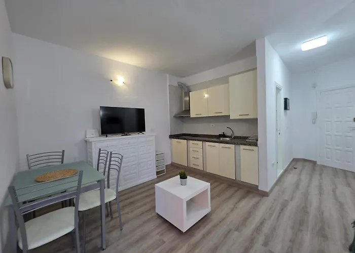 Cristianos - Edificio Rosamar Los Cristianos (Tenerife)